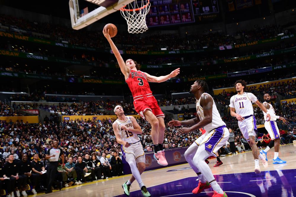 备战世预赛18强赛 国足飞赴利雅得.