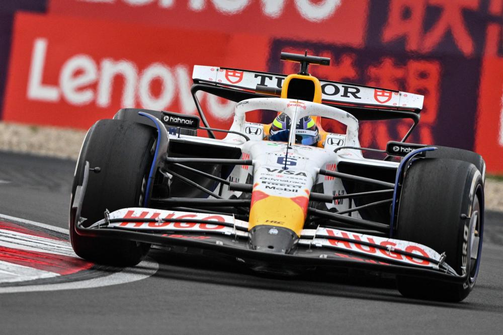 开云体育下载:王楚钦与世界前十交手记录:林诗栋5胜2负,小莫10胜1负,平一人.